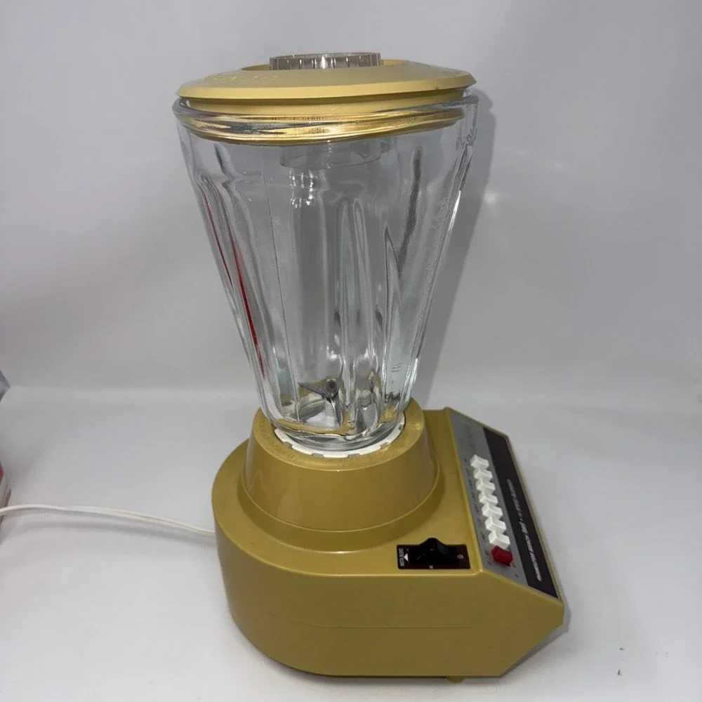 Vintage Harvest Gold Hamilton Beach Scovill Insta Blend 14 Speed Blender 640-4